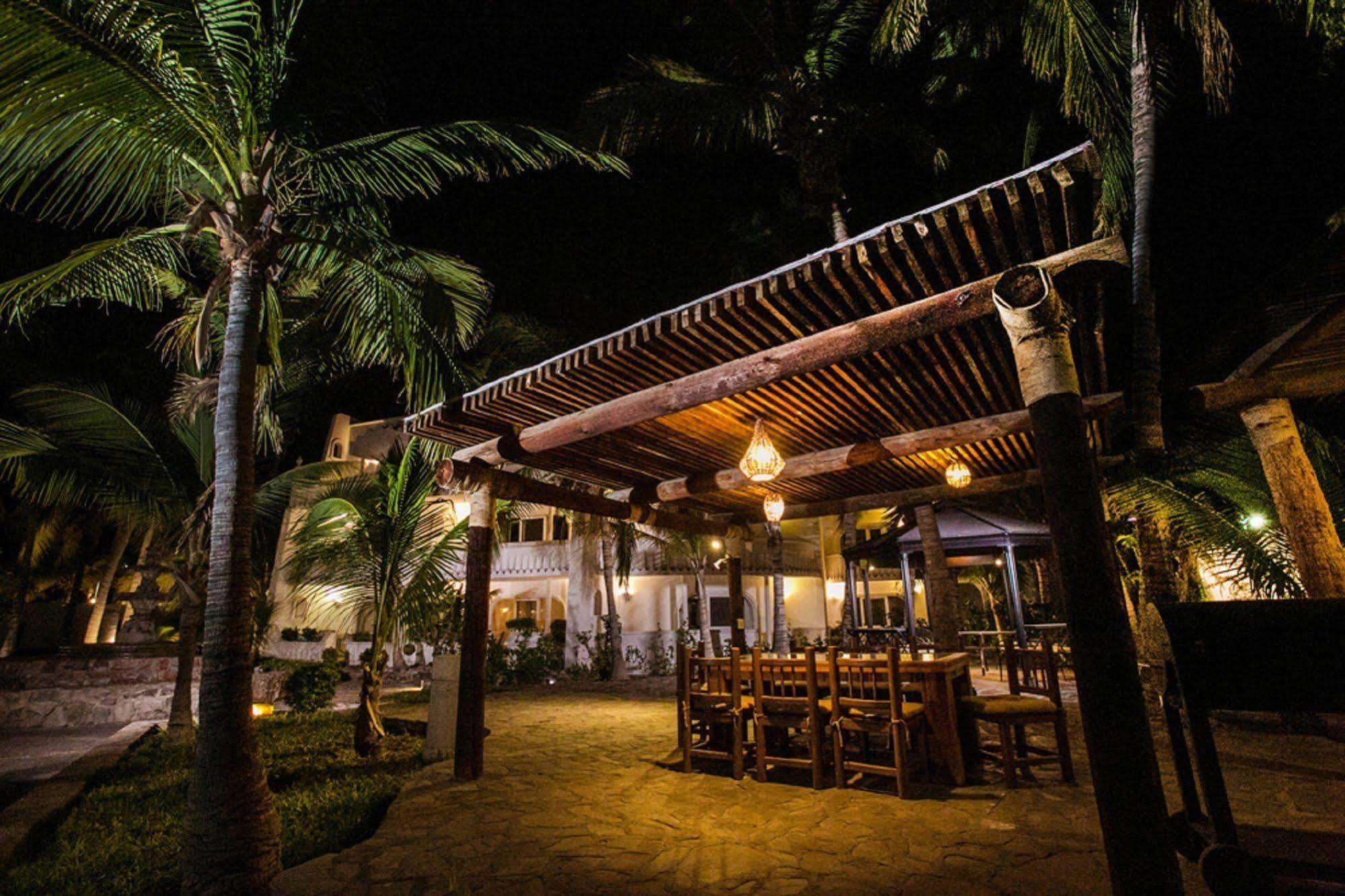 לה פז Hotel & Suites El Moro מראה חיצוני תמונה